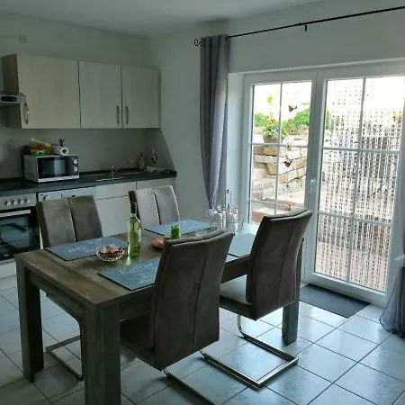 Ferienwohnung Maassen Apartment Mirbach